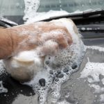 Jak důkladně vyčistit interiér a exteriér auta?